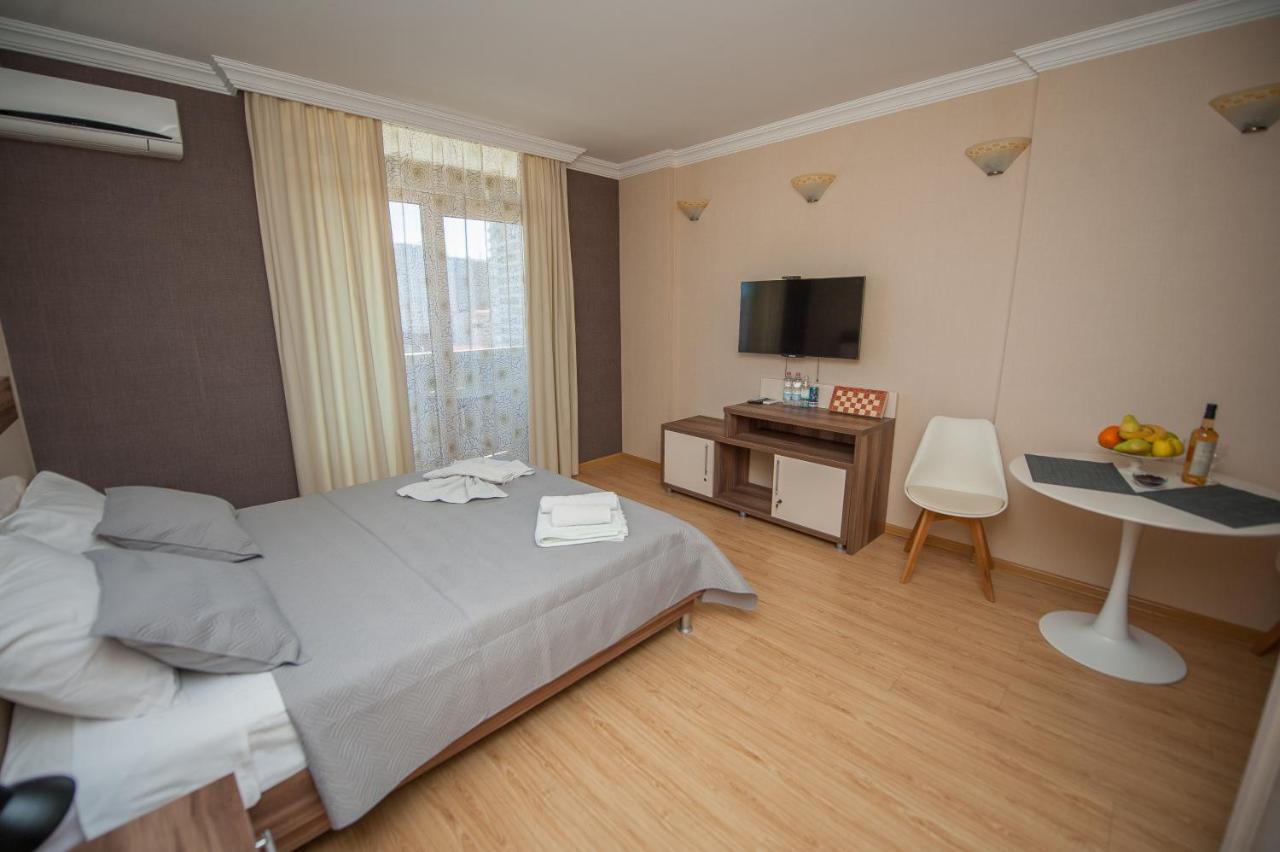 Mix Apartments - Orbi Residence Batoemi Buitenkant foto